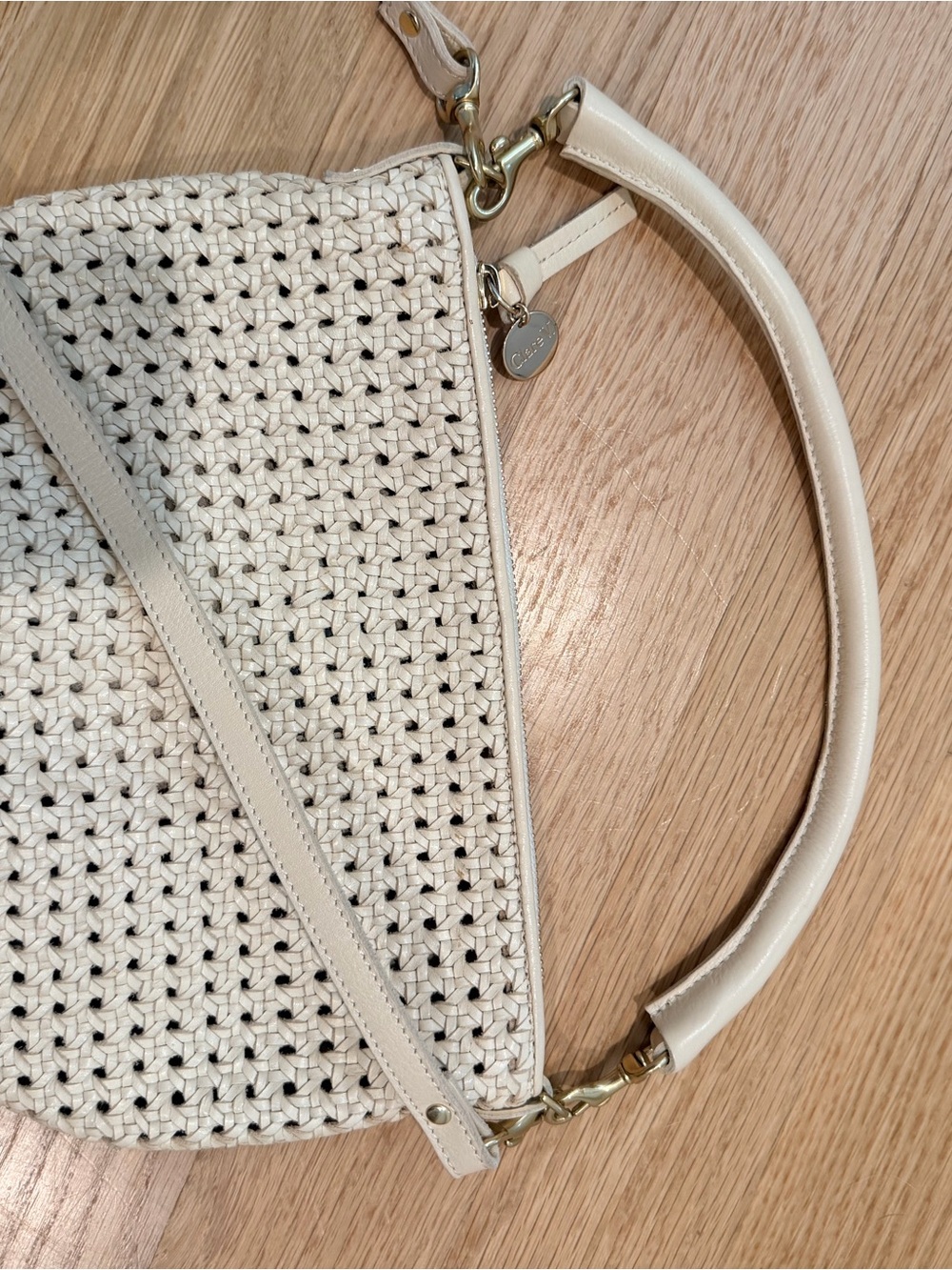 Clare V. Petit Moyen Messenger Crossbody Bag with Top Handle - Picture 5 of 6